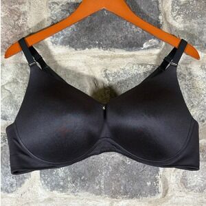 Cacique Lightly Lined No Wire Black Bra 44C Adjustable Straps Comfort Back Close